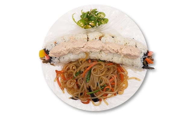 누드김밥 + 잡채 1